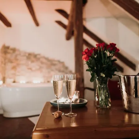 U Hrabenky Hotel