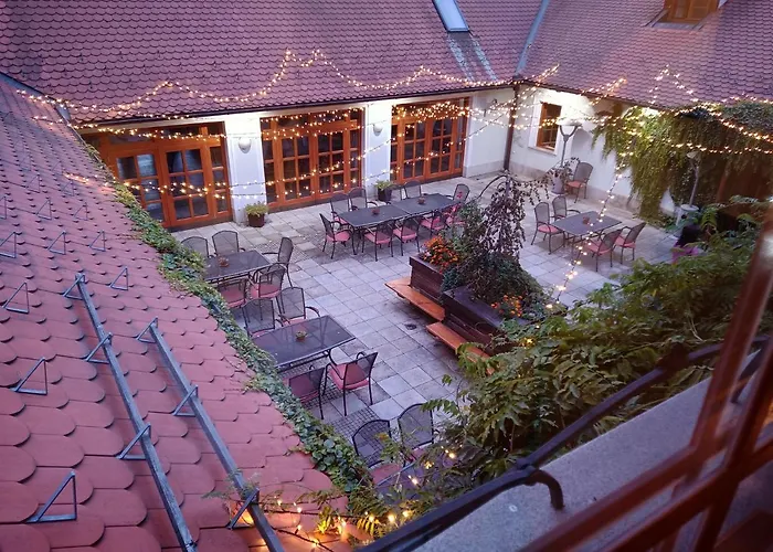 U Hrabenky 4*